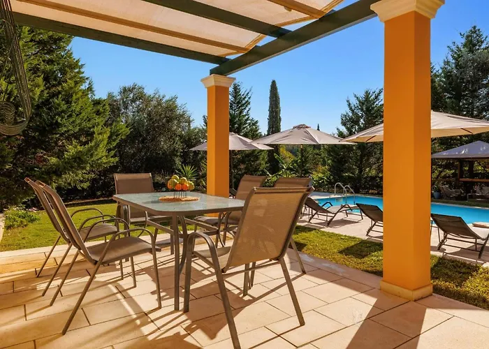 Koumquat By Βίλα *